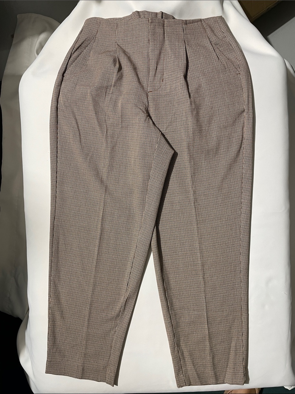 Classic Women’s Tapered Pants in Brown Check - Picture 2 of 7